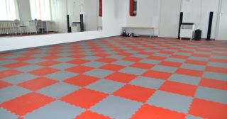 Резиновое покрытие для спортзала Шатура, цена от 889 руб.
